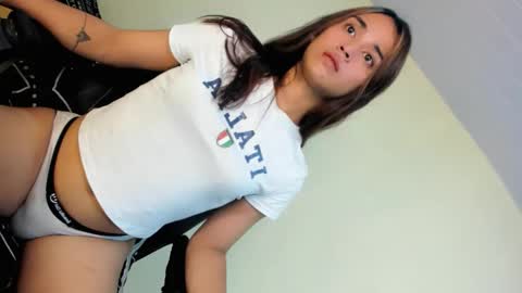 Snapshot of hottiekiraa chatting on 01-31-26, 08:07 hottiekiraa online show from 01-31-26, 08:07