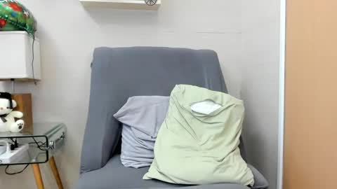 Snapshot of hottiepinay21 chatting on 02-08-25, 09:46 Jane online show from 02-08-25, 09:46