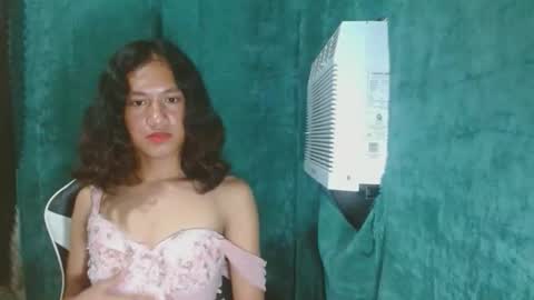 Snapshot of hottiest_luna chatting on 05-02-26, 04:23 hottiest_luna online show from 05-02-26, 04:23