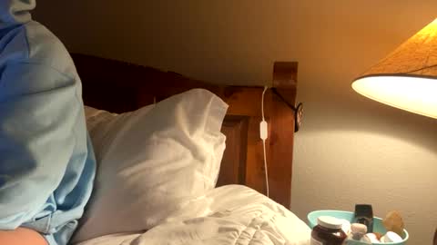 hottiewithabody101 online show from 11-05-25, 09:59