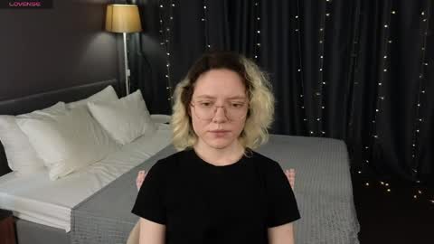 Kori online show from 04-11-26, 07:45