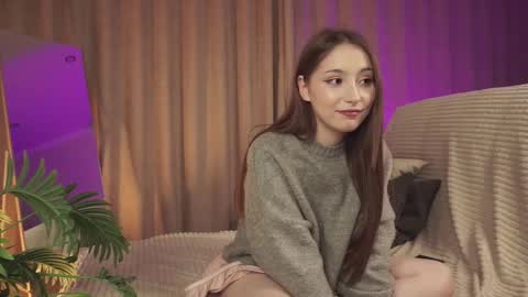 hottpeachh online show from 10-09-25, 05:22