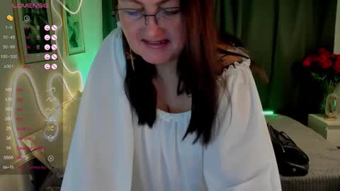 Snapshot of hottyannaa chatting on 11-29-25, 02:58 Anna online show from 11-29-25, 02:58