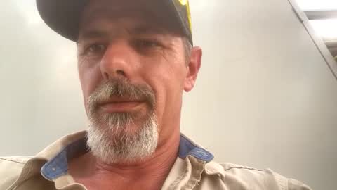 Snapshot of hottymemo69 chatting on 10-06-25, 04:48 hottymemo69 online show from 10-06-25, 04:48