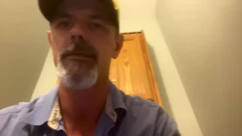 Snapshot of hottymemo69 chatting on 10-11-25, 04:16 hottymemo69 online show from 10-11-25, 04:16