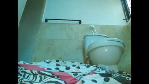 Mary online show from 10-16-25, 04:52