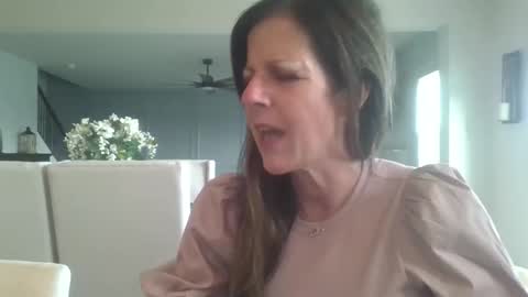 Hotwifehotlife01 online show from 04-24-26, 10:23