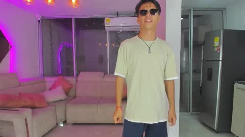 Snapshot of houseofwarrios chatting on 11-05-25, 05:29 we are Harry Jersi pablo and our mod talco online show from 11-05-25, 05:29