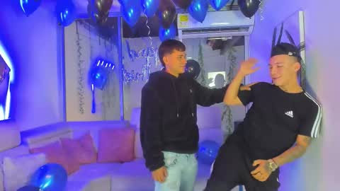 Snapshot of houseofwarrios chatting on 12-16-25, 06:07 we are Harry Jersi pablo and our mod talco online show from 12-16-25, 06:07