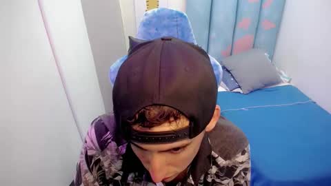 Snapshot of houston_bby_ chatting on 02-26-26, 08:30 HOUSTON online show from 02-26-26, 08:30