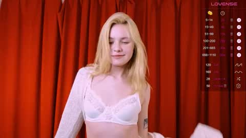 Snapshot of howimeturmum chatting on 11-06-25, 06:20 ash. see u on sunday online show from 11-06-25, 06:20