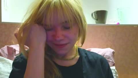 ash. see u on sunday online show from 04-16-26, 07:36