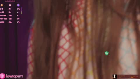 Mia online show from 03-30-26, 05:14