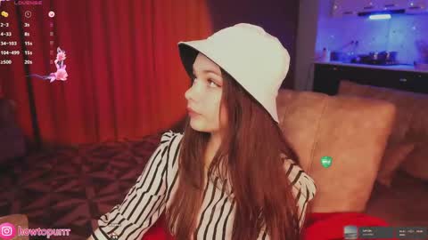 Mia online show from 04-19-26, 06:10