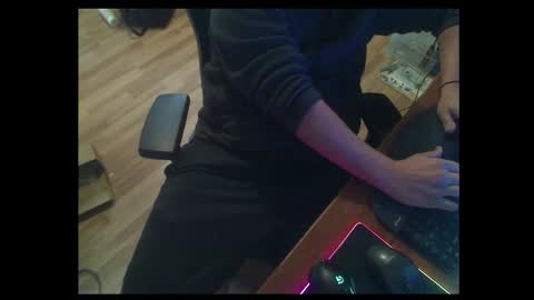 hrnyinutah online show from 10-27-25, 03:49