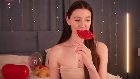 Diane online show from 02-14-26, 08:11