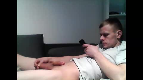 hubikush22 online show from 01-02-25, 03:51