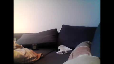 Snapshot of hubikush22 chatting on 01-19-26, 04:00 hubikush22 online show from 01-19-26, 04:00