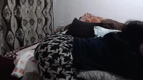 hugeassdevil online show from 04-06-26, 11:55