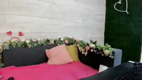 Snapshot of hugeboobserin chatting on 02-21-25, 09:13 Erin online show from 02-21-25, 09:13