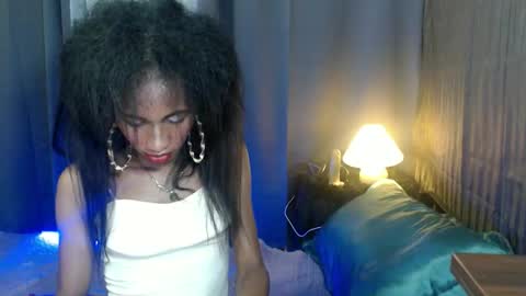 hugecock_caramel online show from 03-05-26, 05:09