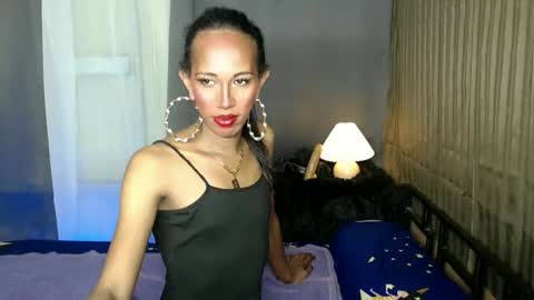 hugecock_caramel online show from 03-06-26, 09:06