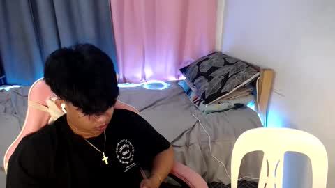 Liam online show from 03-08-26, 09:40