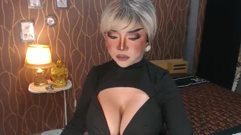 Christine online show from 01-11-26, 07:57