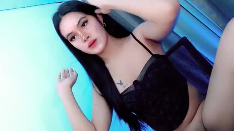 Yhanie online show from 05-24-26, 12:04