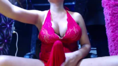 Snapshot of hugecumbarbie chatting on 02-12-25, 10:04 SPOILED MISCHIEVOUS online show from 02-12-25, 10:04