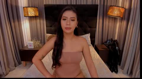 Snapshot of hugeirish2003 chatting on 09-20-25, 06:42 Irish online show from 09-20-25, 06:42