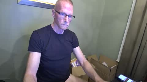 CAROLINA TIM online show from 02-21-26, 01:06