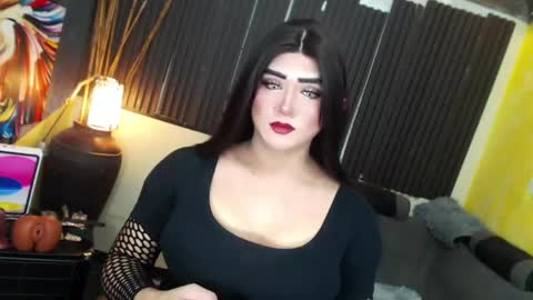 MsLovely online show from 04-25-26, 09:56