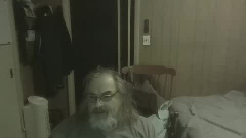 Snapshot of huggybear566 chatting on 02-06-26, 11:35 lonely huggy bear online show from 02-06-26, 11:35