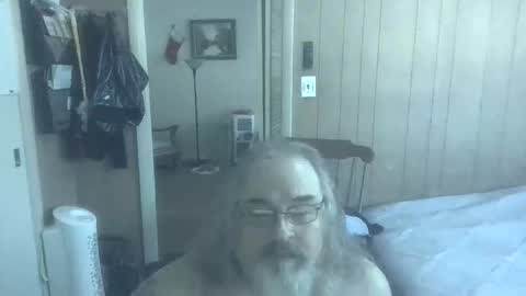 Snapshot of huggybear566 chatting on 02-27-26, 02:39 lonely huggy bear online show from 02-27-26, 02:39