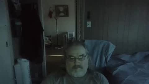 Snapshot of huggybear566 chatting on 04-11-26, 11:25 lonely huggy bear online show from 04-11-26, 11:25