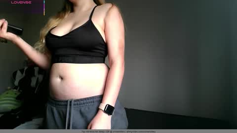 Snapshot of hugh_jannus chatting on 10-13-25, 09:15 Raleigh Hugh Jannus online show from 10-13-25, 09:15