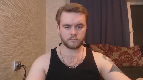 Snapshot of hugo__brad chatting on 02-03-25, 05:46 Hugo online show from 02-03-25, 05:46