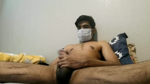 hulkyking1812000 online show from 06-11-26, 07:34