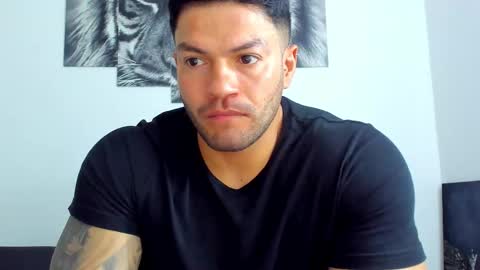 Eli online show from 12-05-25, 01:42