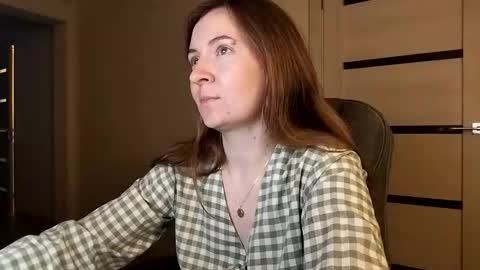 HumpyGrey online show from 11-02-25, 05:59