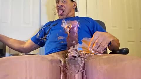 Snapshot of hung14u2c2c chatting on 02-13-26, 03:24 hung14u2c2c online show from 02-13-26, 03:24