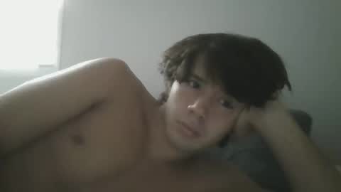 Snapshot of hunglikecrazyy chatting on 05-28-26, 12:35 Tyler online show from 05-28-26, 12:35