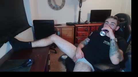 hungmtnman2256 online show from 03-15-26, 05:02