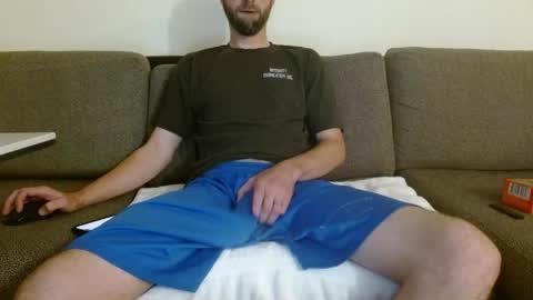 Snapshot of hungslim8inch chatting on 05-28-26, 01:47 King Hungslim online show from 05-28-26, 01:47