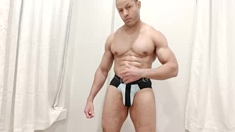 hungxpert online show from 11-16-25, 10:04