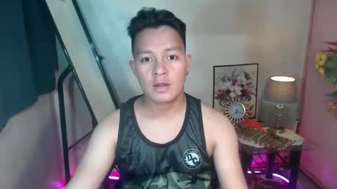 Snapshot of hunk_danny chatting on 03-02-25, 10:03 hunk_danny online show from 03-02-25, 10:03