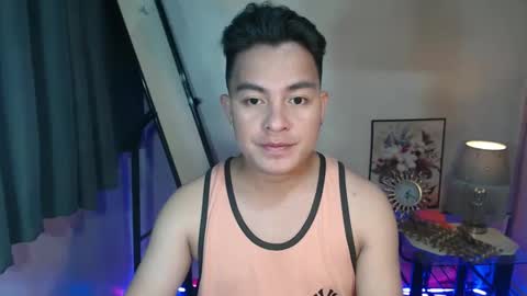 Snapshot of hunk_danny chatting on 03-04-25, 10:35 hunk_danny online show from 03-04-25, 10:35