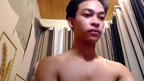 Snapshot of hunk_edward chatting on 05-27-26, 07:00 hunk_edward online show from 05-27-26, 07:00
