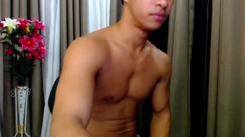 Snapshot of hunk_edward chatting on 07-14-26, 12:55 hunk_edward online show from 07-14-26, 12:55